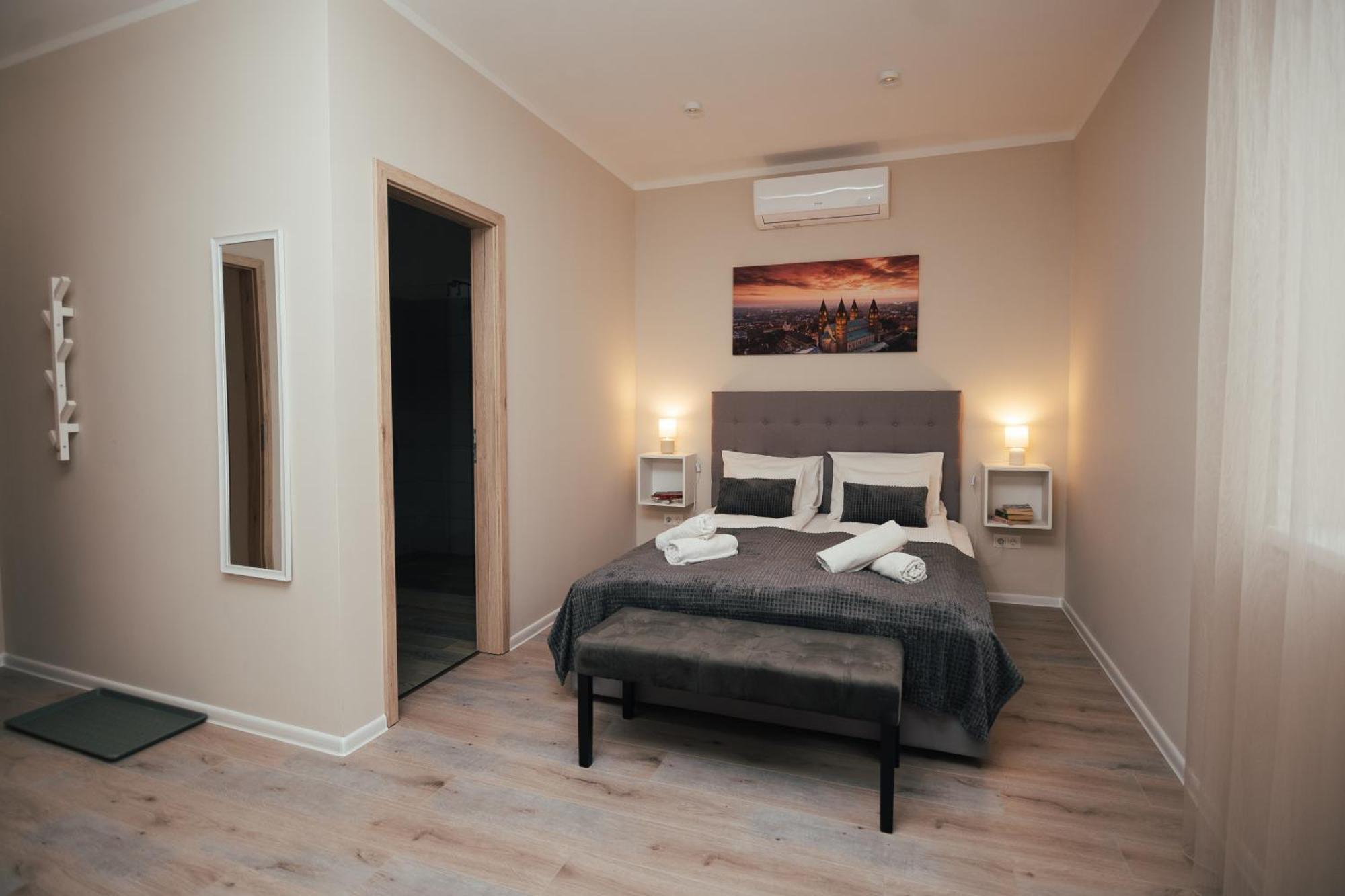 H30 Apartman Pécs Extérieur photo
