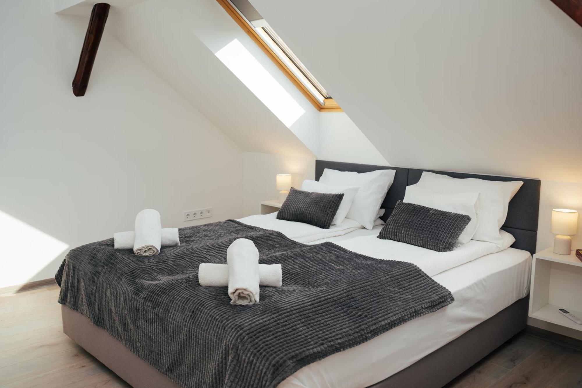 H30 Apartman Pécs Extérieur photo